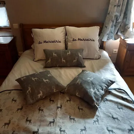 別荘 La Marcairie, Sauna Et Jolie Vue *