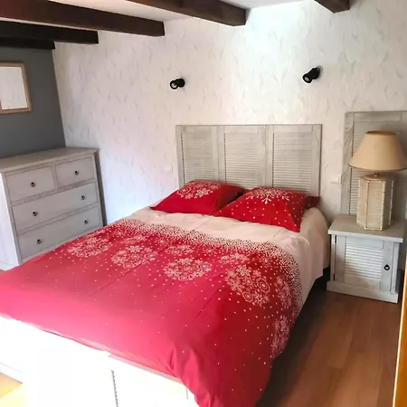 別荘 La Marcairie, Sauna Et Jolie Vue ラ・ブレス
